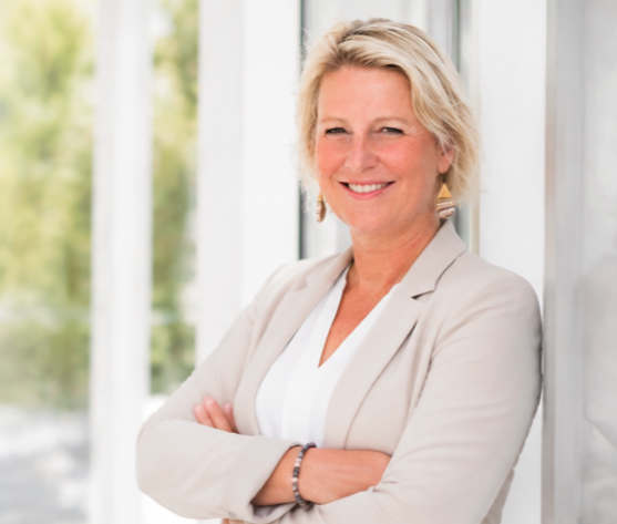 Marinka van SalDoo aan het werk als Technisch Virtual Assistant